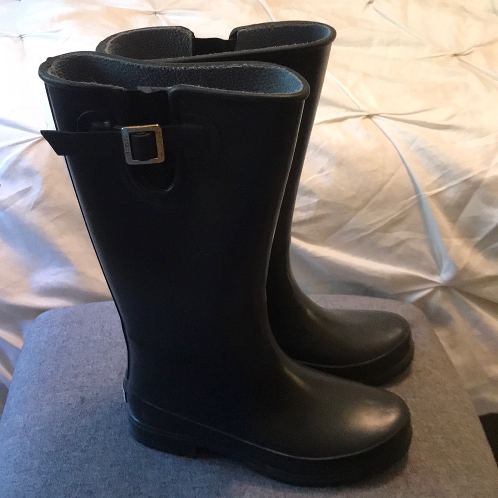 Sperry rain boots